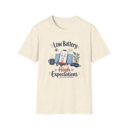 Low Battery High Expectations T-Shirt – Funny Lazy Phone Graphic Tee
