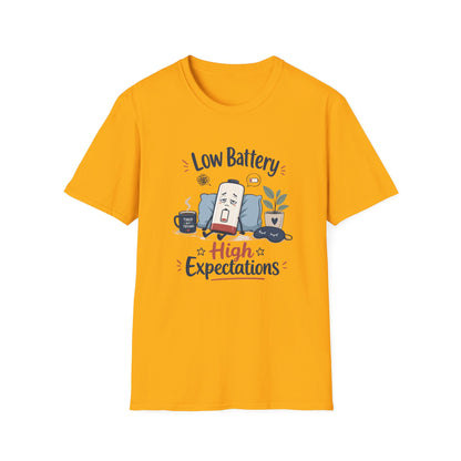 Low Battery High Expectations T-Shirt – Funny Lazy Phone Graphic Tee