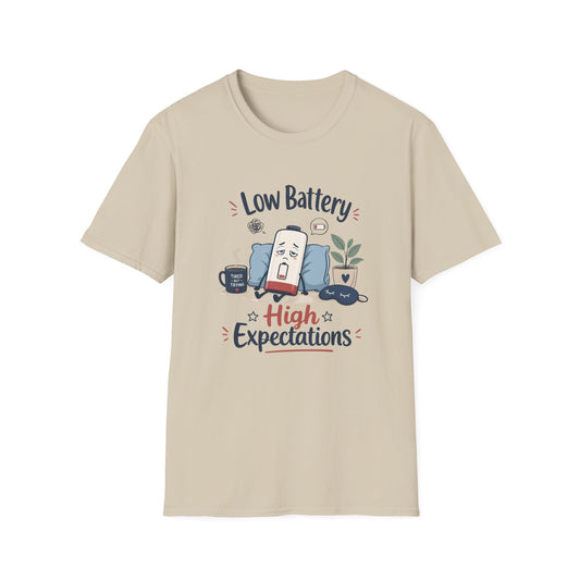 Low Battery High Expectations T-Shirt – Funny Lazy Phone Graphic Tee